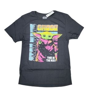 **2 for 8$** Star Wars Men's Grogu Graphic Tee